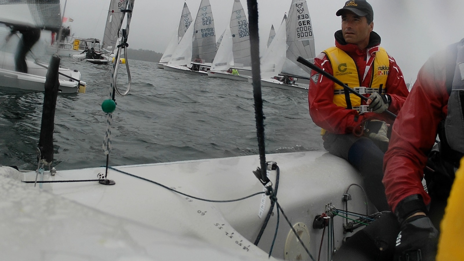 Segler bei der Petermännchenregatta in Schwerin